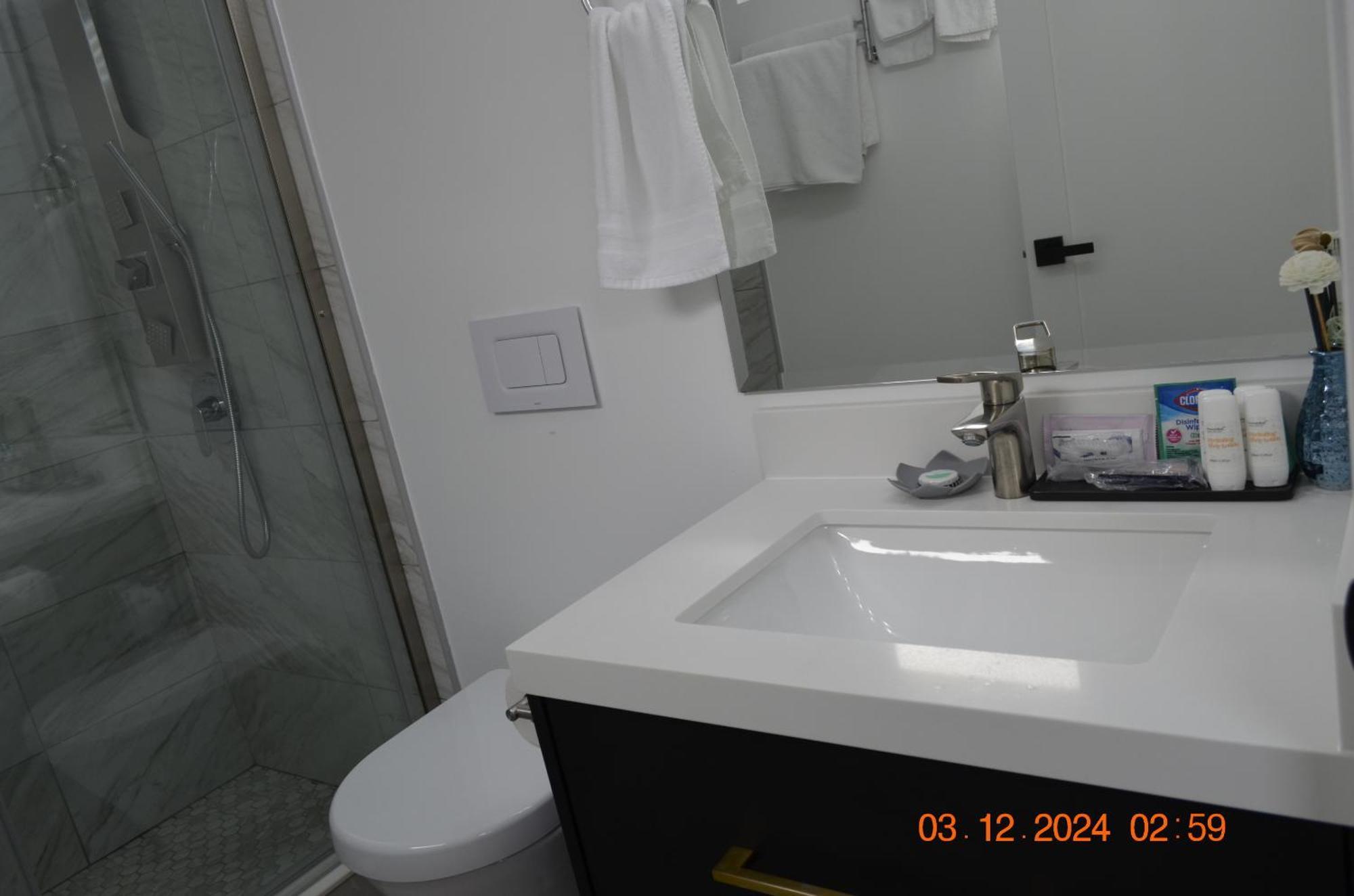 Dimond Abode Vacation Home #1 Oakland Dimond District Chambre photo